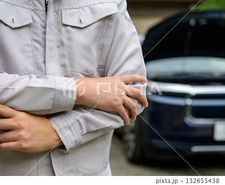 男性作業員　整備士 132655438