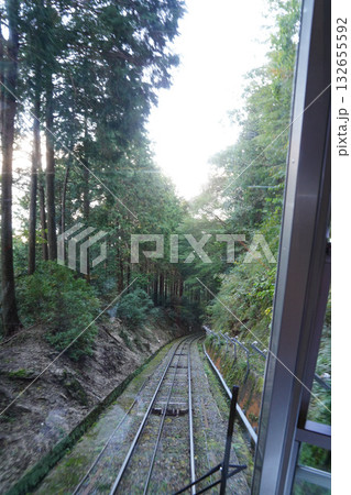 比叡山から坂本に向かうケーブルカーからの風景 比叡山から坂本に向かうケーブルカーからの風景 132655592