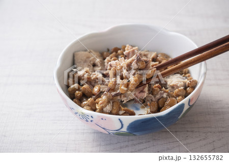 サバ缶納豆 サバ缶納豆 132655782