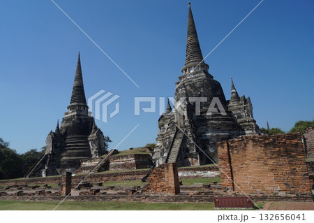 タイ アユタヤ  アユタヤ歴史公園 ワット･プラ･シーサンペットの仏塔 132656041