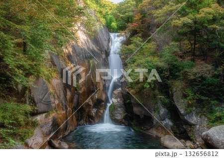 晩秋の昇仙峡 132656812