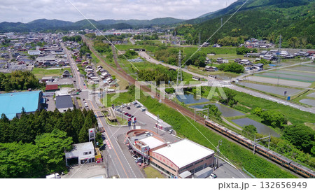 関ヶ原古戦場 家康本陣より 国史跡 空撮 関ヶ原古戦場 家康本陣より 国史跡 空撮 132656949
