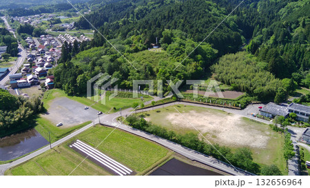 関ヶ原古戦場　石田三成　笹尾山　国史跡　空撮 132656964