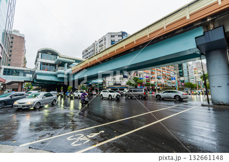 台湾 台北市 地下鉄大安駅 台湾 台北市 地下鉄大安駅 132661148