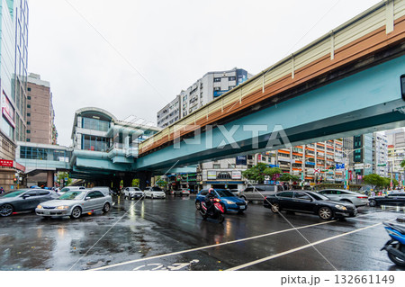 台湾　台北市　地下鉄大安駅 132661149