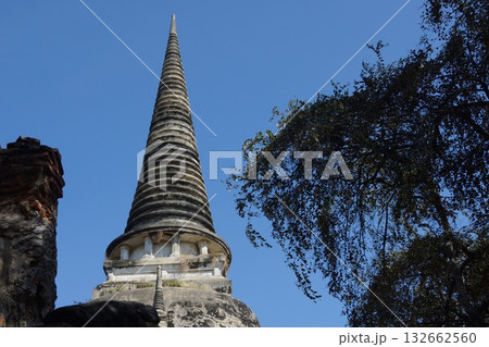 タイ アユタヤ  アユタヤ歴史公園 ワット･プラ･シーサンペットの仏塔 132662560