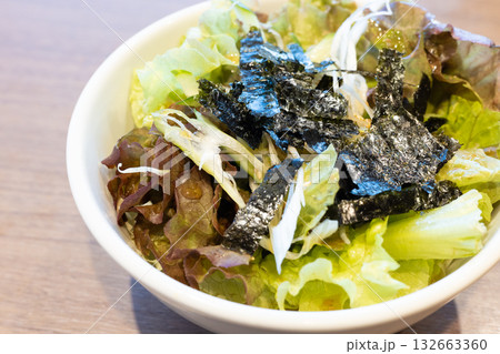 美味しい焼肉屋のチョレギサラダ 美味しい焼肉屋のチョレギサラダ 132663360