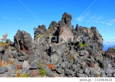 秋の鬼押出し園（群馬県嬬恋村） 132663628