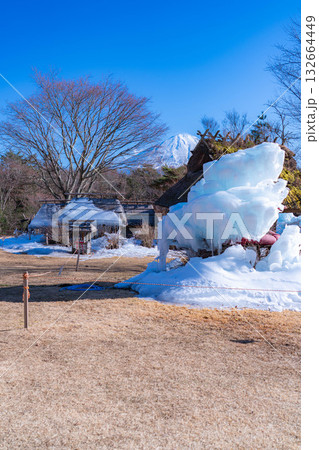 【富士山素材】西湖こおりまつりの樹氷と風景【山梨県】 132664449