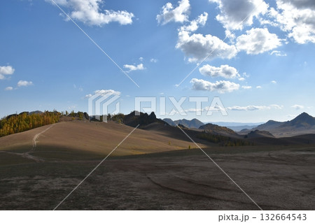 広大な大地 132664543