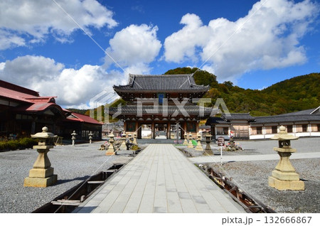 恐山 正面 恐山 正面 132666867