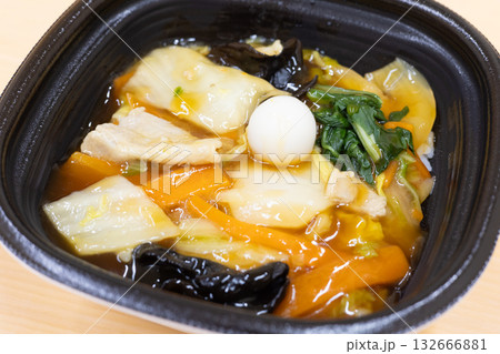 おいしいコンビニ弁当の中華丼弁当 おいしいコンビニ弁当の中華丼弁当 132666881