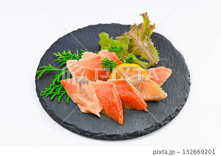 サクラマスの刺身 サクラマスの刺身 132669201
