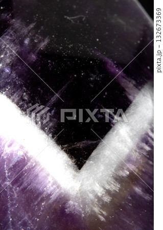 Close up of crystal shards healing quartz geological natural healing stone Close up of crystal shards healing quartz geological natural healing stone 132673369