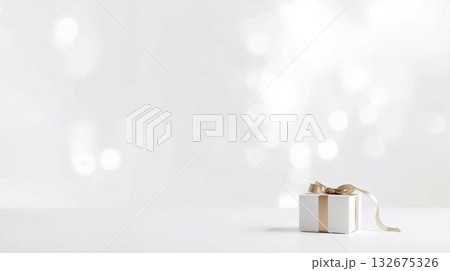 白い背景のプレゼントボックス 白い背景のプレゼントボックス 132675326