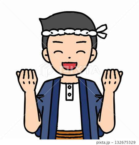 大工の男性がガッツポーズをしている 132675329