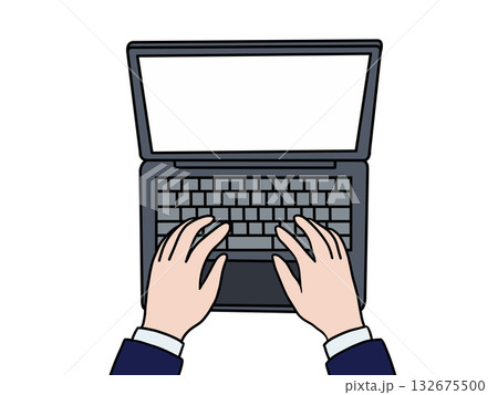 パソコン作業中（上から構図・手元） 132675500