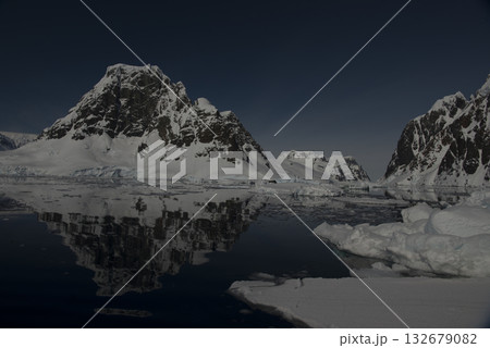 Beautiful view of icebergs in Antarctica Beautiful view of icebergs in Antarctica 132679082
