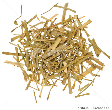 A handful of chopped and dried light green chives. Isolated background 132683432