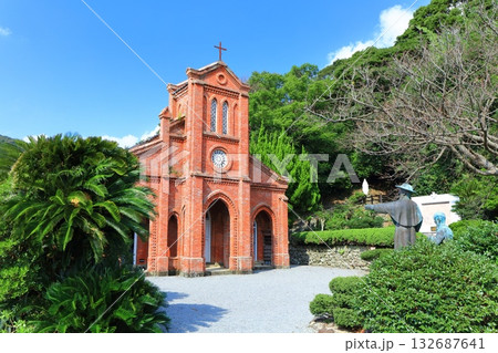 【長崎県】晴天の五島・堂崎天主堂 【長崎県】晴天の五島・堂崎天主堂 132687641