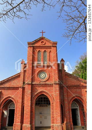 【長崎県】晴天の五島・堂崎天主堂 【長崎県】晴天の五島・堂崎天主堂 132687644