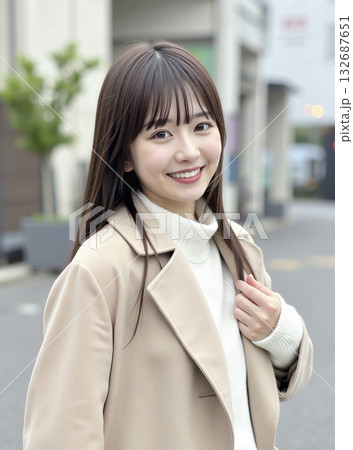 ベージュのコートの若い女性 AI生成画像 ベージュのコートの若い女性 AI生成画像 132687651