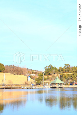愛知県豊田市、鞍ヶ池公園の風景 132688962