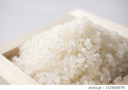 一合の生米 132688976