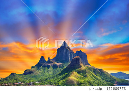 sunset in the tropical islands. beautiful panorama view of the beach in palawan, philippines 132689778