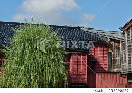 ひがし茶屋街の初秋 132690227