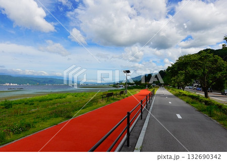岡谷市 諏訪湖サイクリングロードの風景より 132690342