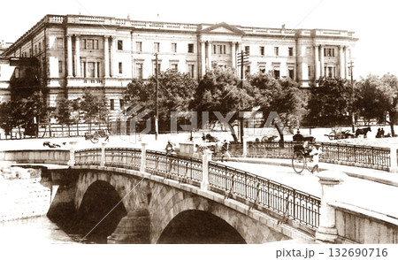古写真 1918-1923年 東京 日本橋の日本銀行本店 古写真 1918-1923年 東京 日本橋の日本銀行本店 132690716