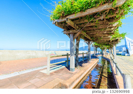 初秋の小浜温泉足湯 ほっとふっと105 長崎県雲仙市 初秋の小浜温泉足湯 ほっとふっと105 長崎県雲仙市 132690998