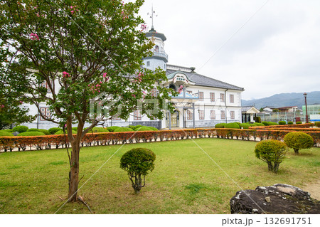 旧開智学校校舎と庭園　長野県 132691751
