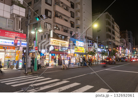 《東京都》新大久保コリアンタウンのストリート 132692061