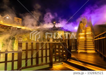 草津温泉　湯畑の夜景 132692521