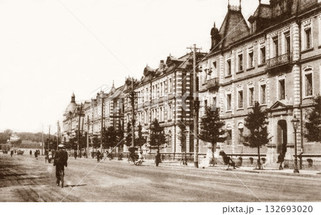 古写真　1914-1918年　東京　丸の内　馬場先門通り 132693020