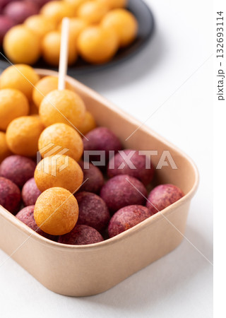 Deep fried sweet potato balls, Thai street food snack Deep fried sweet potato balls, Thai street food snack 132693114