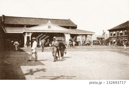古写真　1914-1918年　東京　上野駅の初代駅舎 132693717