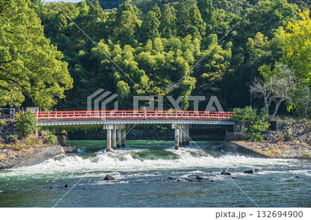 観流橋 関電宇治発電所放水路 宇治川 観流橋 関電宇治発電所放水路 宇治川 132694900