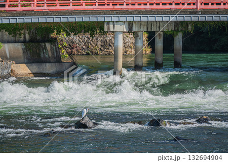 観流橋　関電宇治発電所放水路　宇治川 132694904