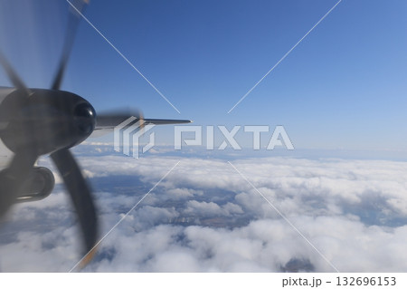 プロペラ機 プロペラ機 132696153