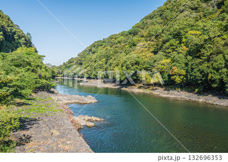 宇治川風景　京都府宇治市 132696353