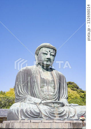 爽やかな青空と鎌倉の大仏 132698014