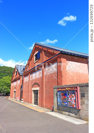 福井県敦賀市、敦賀赤レンガ倉庫の風景 福井県敦賀市、敦賀赤レンガ倉庫の風景 132699729