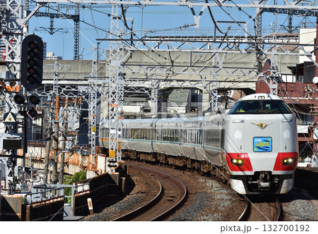 美章園駅を通過する特急くろしお287系 スーパーくろしお復刻 美章園駅を通過する特急くろしお287系 スーパーくろしお復刻 132700192