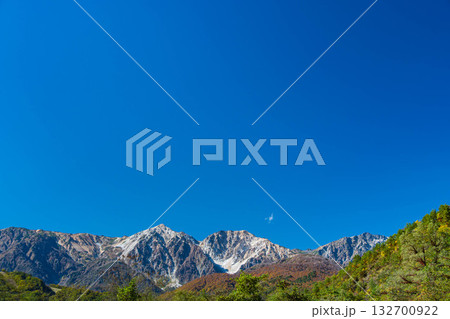 秋の白馬三山 132700922