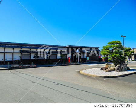仙崎駅の駅舎 仙崎駅の駅舎 132704384