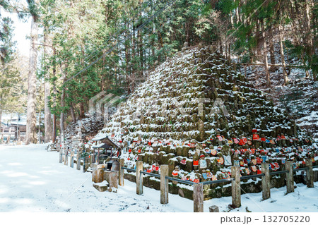 高野山 奥の院 冬の無縁塚 高野山 奥の院 冬の無縁塚 132705220