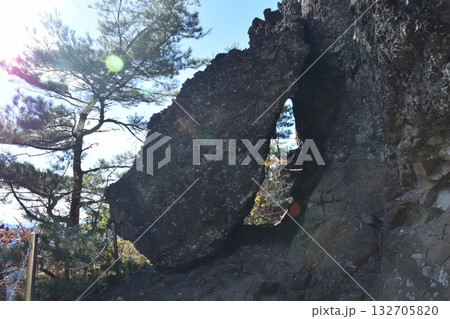 秋の霊山 132705820